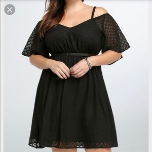 Torrid black cold shoulder Chevron dress